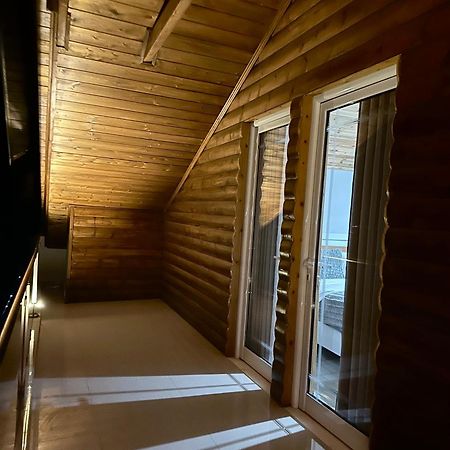 Guest House Rean 培拉特 外观 照片